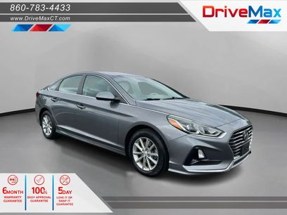 Used 2018 Hyundai Sonata SE w/ Cargo Package