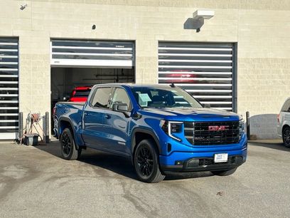 Used 2022 GMC Sierra 1500 Elevation