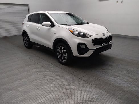 Used 2020 Kia Sportage LX AWD/4WD image 13