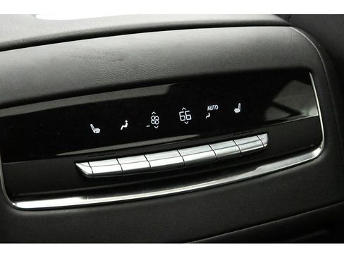 Certified 2024 Cadillac Escalade ESV Premium Luxury w/ LPO, Floor Liner Package AWD/4WD image 31