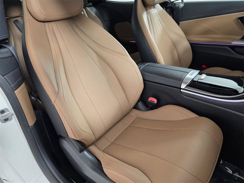 Certified 2024 Mercedes-Benz CLE 300 4MATIC Coupe image 23