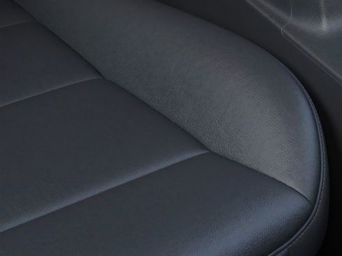 New 2026 GMC Canyon Elevation w/ Convenience Package image 21