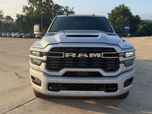 New 2026 RAM 2500 Big Horn AWD/4WD image 3