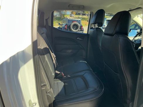 Used 2019 GMC Canyon Denali image 6
