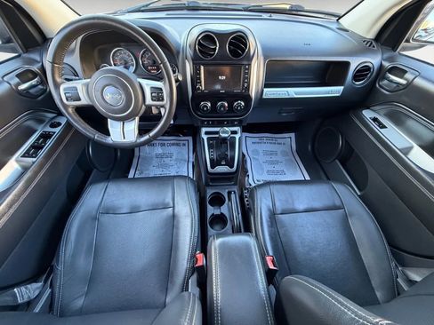 Used 2017 Jeep Compass High Altitude image 10