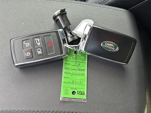 Used 2020 Land Rover Discovery Sport image 43