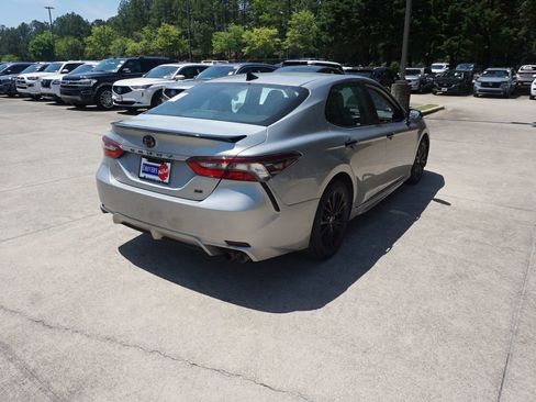 Used 2022 Toyota Camry SE FWD image 20