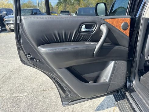 Used 2024 Nissan Armada SL AWD/4WD image 30
