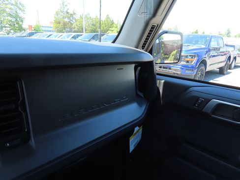 New 2026 Ford Bronco Big Bend AWD/4WD image 12