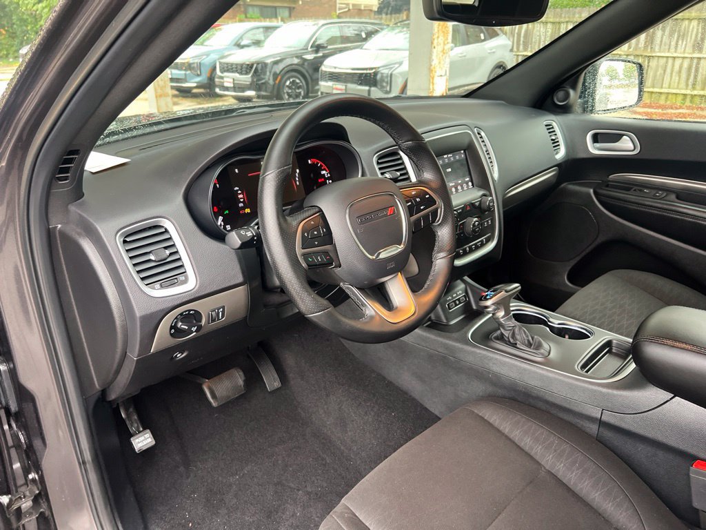 Used 2019 Dodge Durango SXT AWD/4WD image 6
