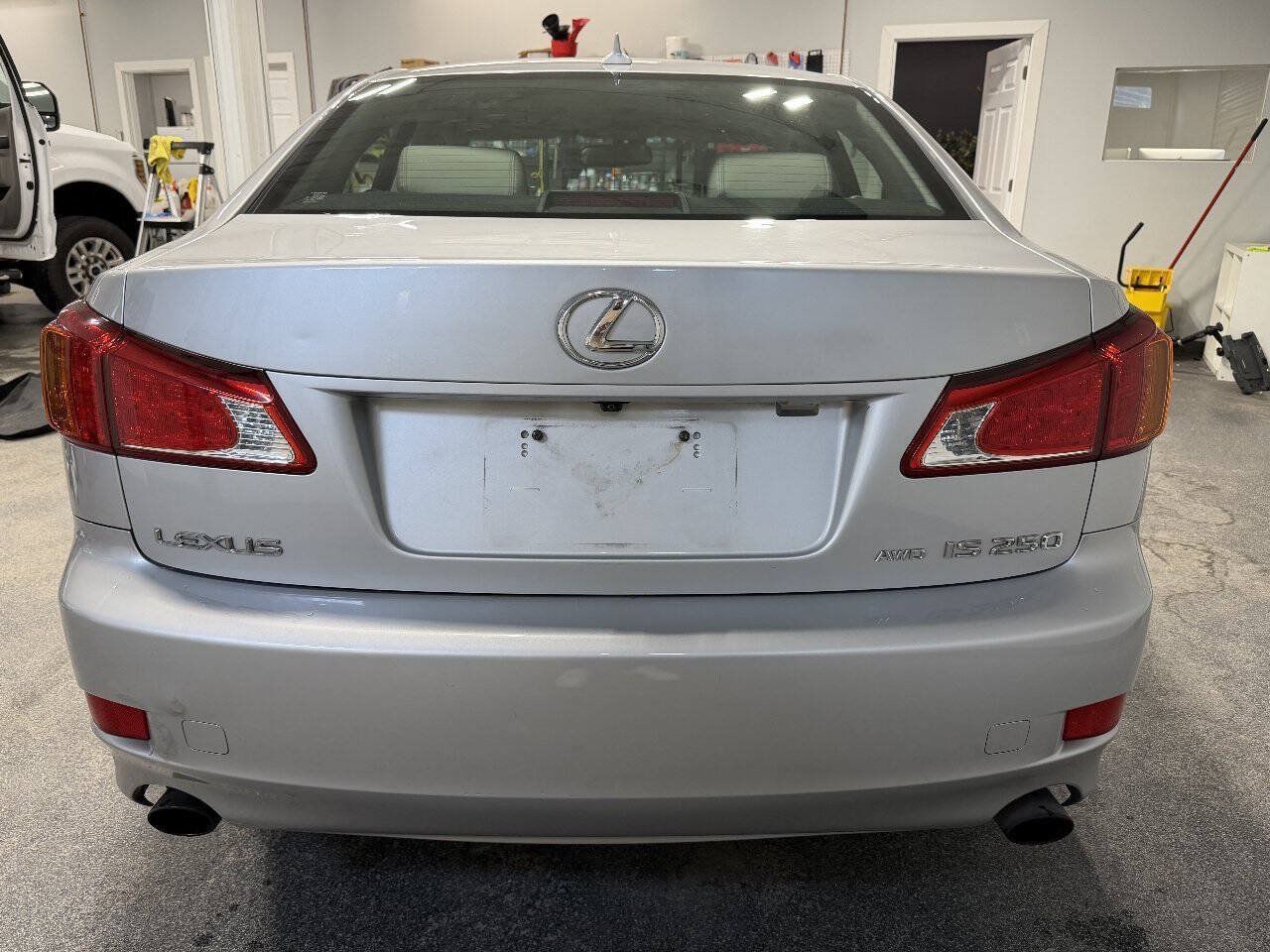 Used 2009 Lexus IS 250 AWD image 4