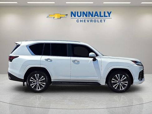 Used 2023 Lexus LX 600 4WD w/ Interior Upgrade Package image 6