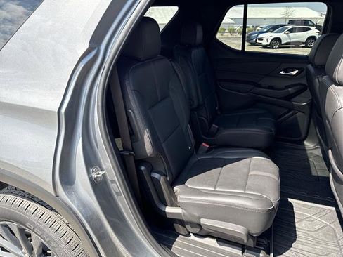 Certified 2023 Chevrolet Traverse RS w/ LPO, Floor Liner Package AWD/4WD image 56