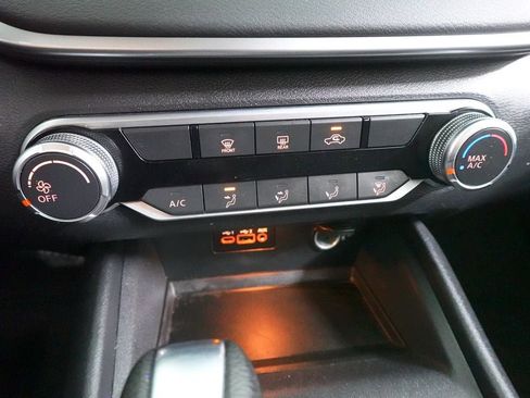 Used 2022 Nissan Altima 2.5 SV image 24