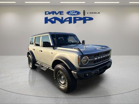 Used 2024 Ford Bronco Black Diamond w/ Sasquatch Package image 1