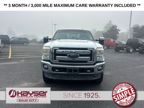 Used 2016 Ford F250 Lariat w/ Lariat Ultimate Package AWD/4WD image 3