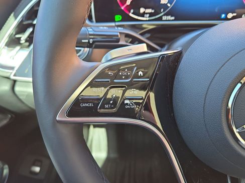 New 2025 Mercedes-Benz E 350 4MATIC Sedan image 21