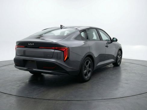 Used 2025 Kia K4 FWD image 9