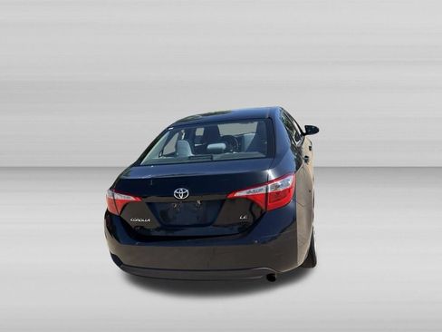 Used 2016 Toyota Corolla LE FWD image 5