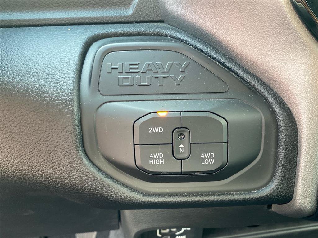Used 2026 RAM 2500 Big Horn AWD/4WD image 12