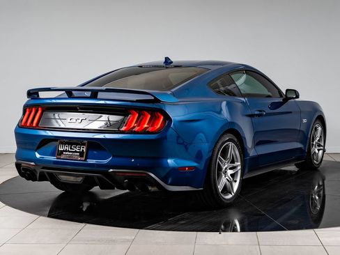 Used 2022 Ford Mustang GT w/ GT Performance Package RWD image 10