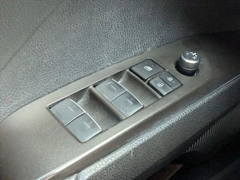 Used 2023 Toyota Camry XSE image 12