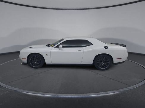 Used 2022 Dodge Challenger R/T Scat Pack w/ Plus Package RWD image 11