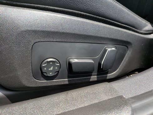 Used 2025 BMW 330i Sedan RWD image 27