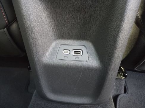 Used 2023 Buick Envision Essence w/ Sport Touring Package AWD/4WD image 16