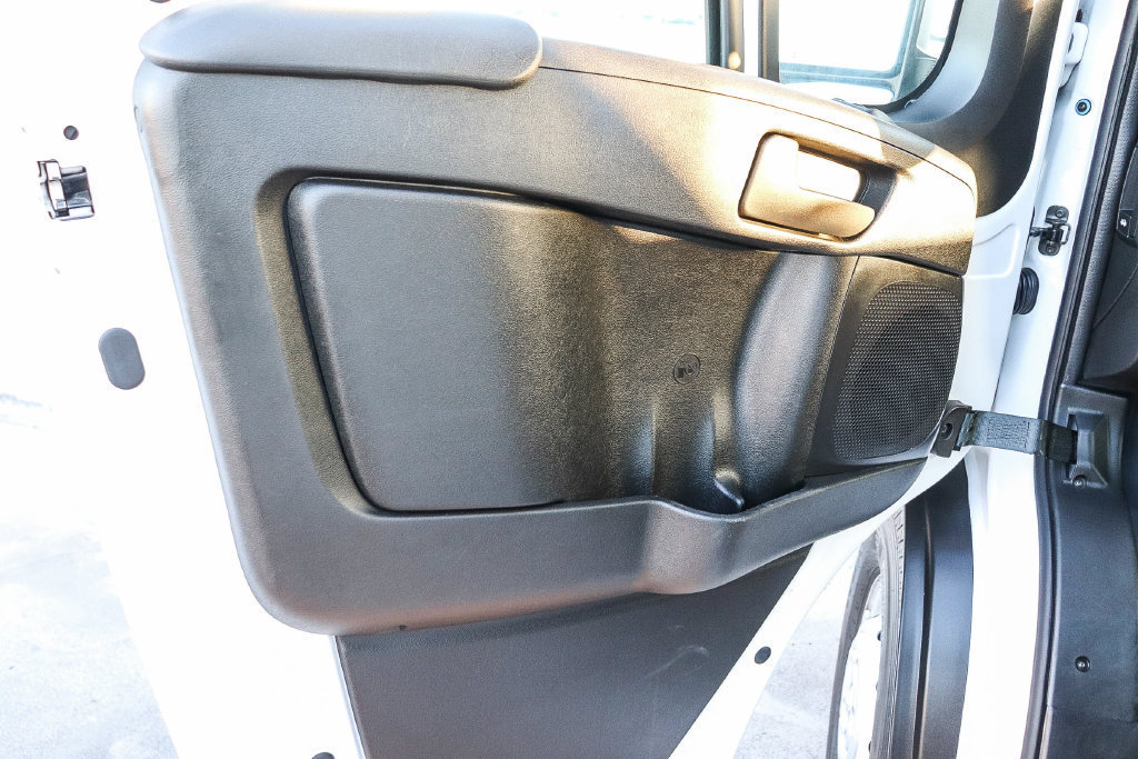 Used 2025 RAM ProMaster 2500 w/ U-Haul Equipment Group FWD image 22