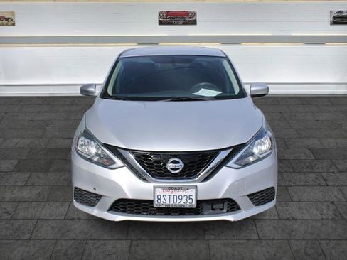 Used 2019 Nissan Sentra S FWD image 2