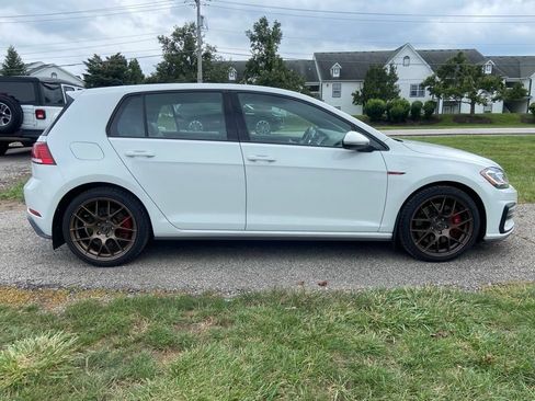 Used 2020 Volkswagen GTI SE FWD image 6