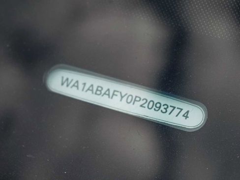 Certified 2023 Audi Q5 2.0T Premium w/ Convenience Package image 12