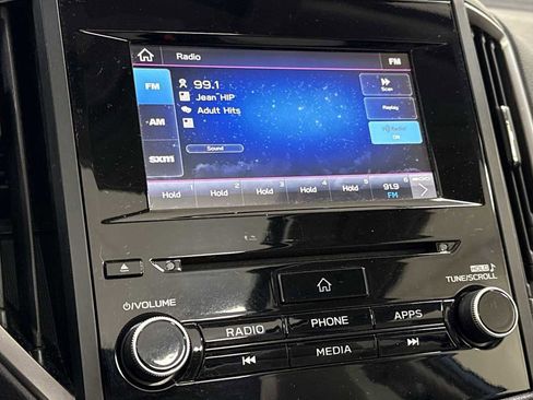 Used 2020 Subaru Forester Premium image 18