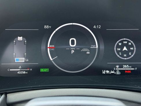 Used 2024 Lexus TX 500h AWD w/ Technology Package image 19