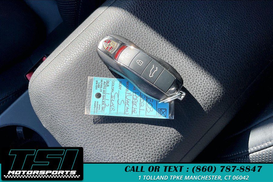 Used 2021 Porsche Macan S AWD/4WD image 11