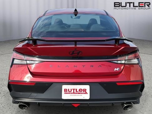 Used 2024 Hyundai Elantra N FWD image 5