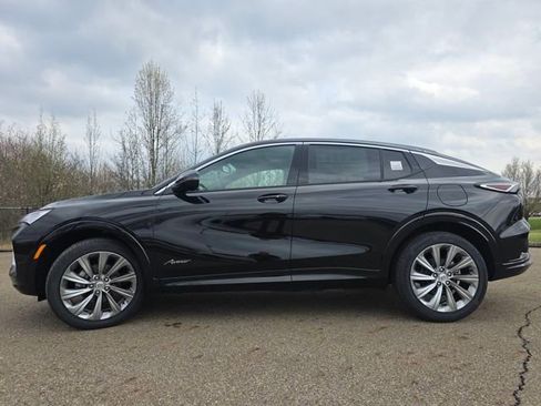 New 2026 Buick Envista Sport Touring FWD image 13