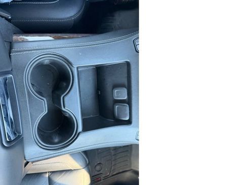Used 2018 Chevrolet Tahoe LT AWD/4WD image 17