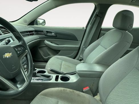 Used 2015 Chevrolet Malibu LS FWD image 7