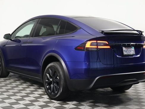 Used 2023 Tesla Model X AWD/4WD image 6