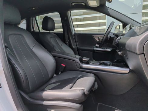 Used 2021 Mercedes-Benz GLA 250 image 32