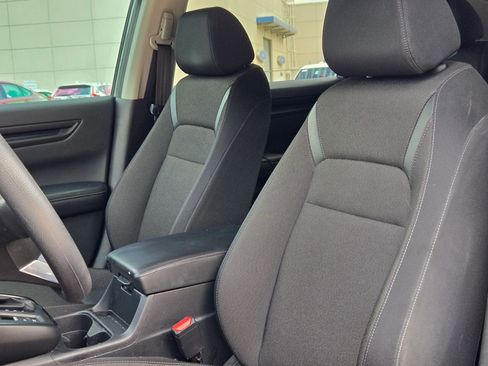 Used 2025 Honda CR-V LX image 13