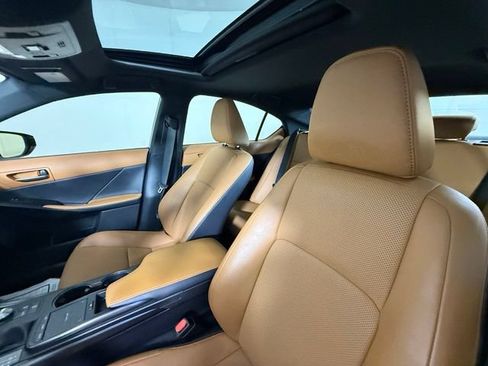 Used 2023 Lexus IS 300 w/ Premium Package RWD image 7