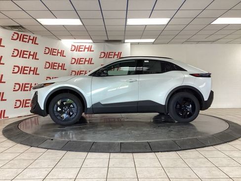 New 2026 Subaru Uncharted AWD image 6