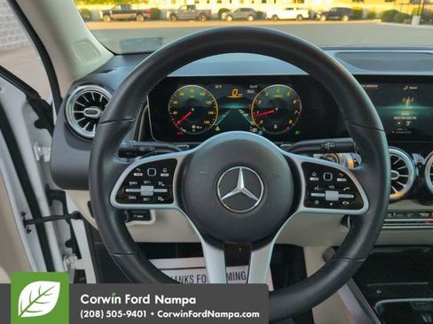 Used 2020 Mercedes-Benz GLB 250 4MATIC image 14