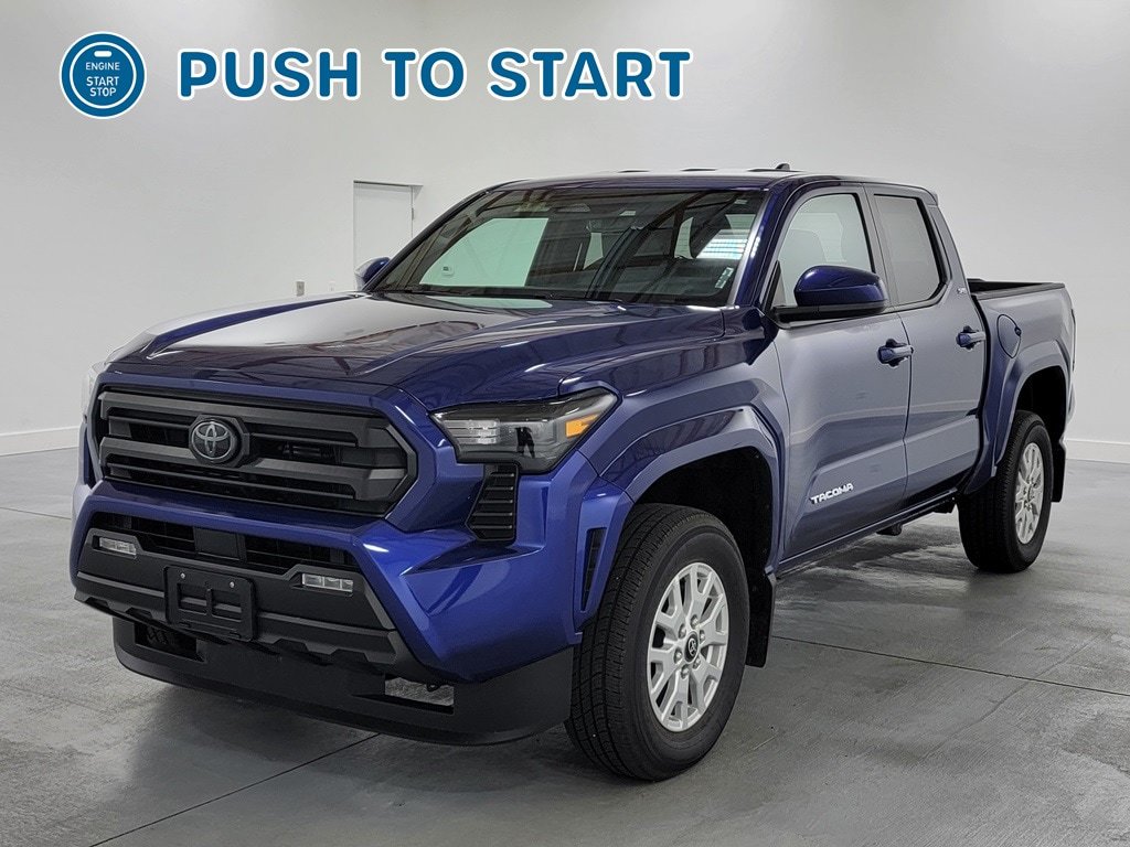 Used 2025 Toyota Tacoma SR5 AWD/4WD image 4