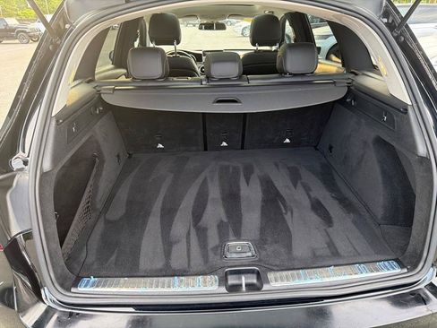 Used 2019 Mercedes-Benz GLC 300 image 5