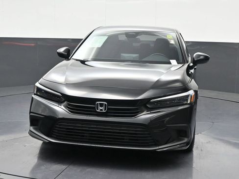 Used 2023 Honda Civic Sport image 8