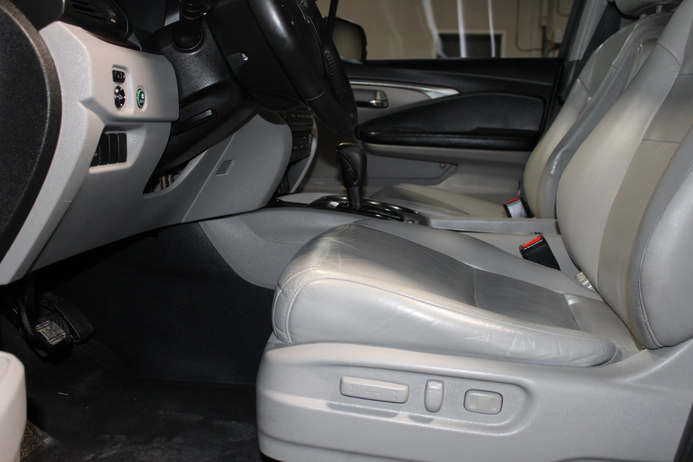 Used 2016 Honda Pilot EX-L image 28